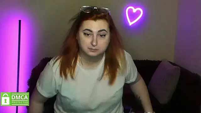 Alicia_love00 webcam