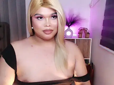 Ellise_Hilton webcam