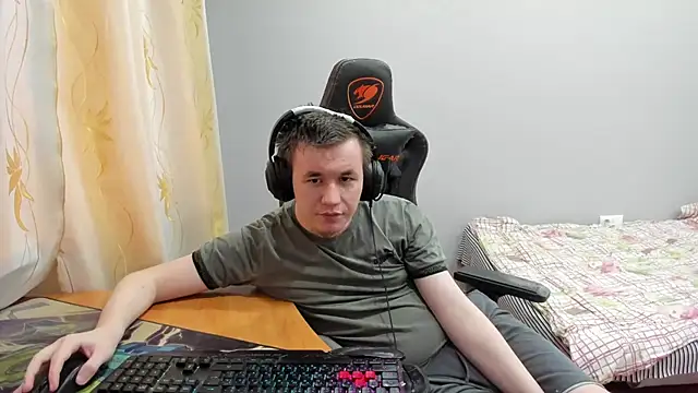 iliaskrislove webcam