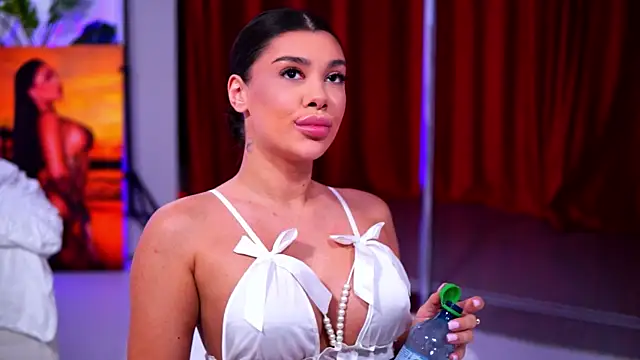 natydesiree - NatyDesiree's free webcam