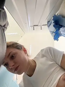 valenciashock (F young) - SPREAD ASS AND ZOOM ASSHOLE