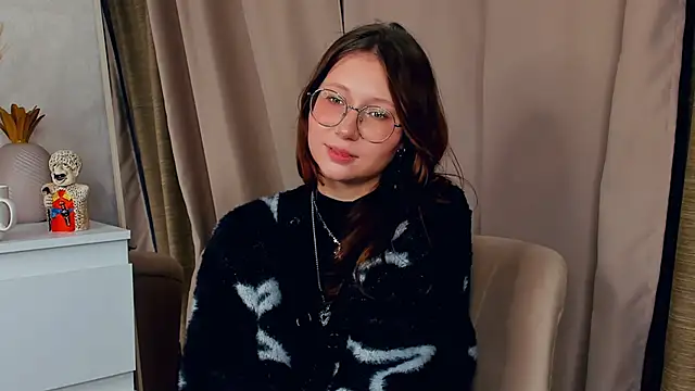 aprylshotwell - AprylShotwell's free webcam