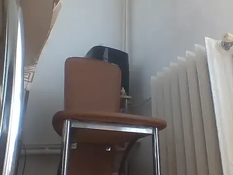 hugecock4u1990 webcam