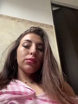 sashabelle_ - SashaBelle_'s free webcam - UK Sex Cams