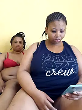 Prettyboobiesx Live Webcam on Stripchat