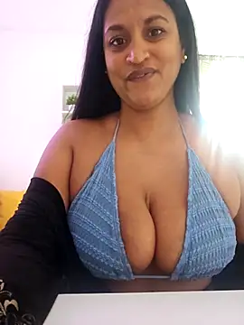 Busty_AriaX