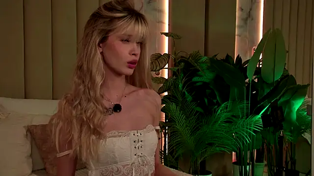 bellasecrett - BellaSecrett's free webcam