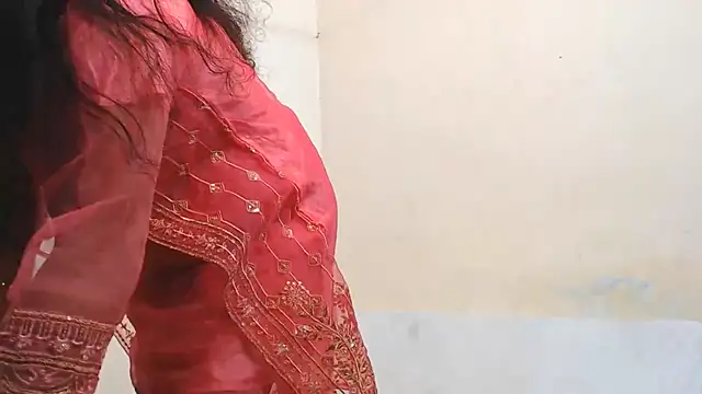 private live cam Amrozia