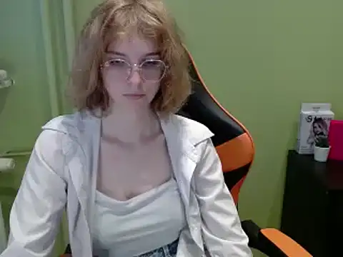 juicyPenny webcam