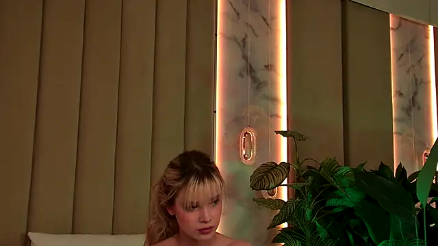 bellasecrett - BellaSecrett's free webcam