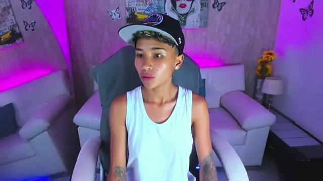 nova_sex01 - Nova_sex01's free webcam