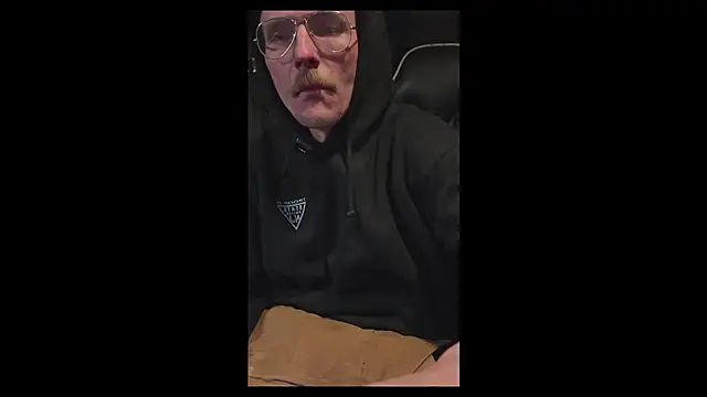 AverageMaleJay webcam