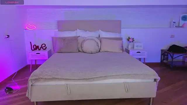 bubblegum1_ - Bubblegum1_'s free webcam