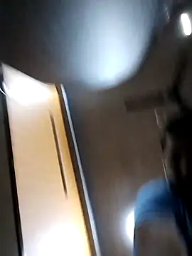 stubborndesiboy - Stubborndesiboy's free webcam