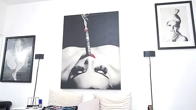 kendraroxenn - KendraRoxenn's free webcam - UK Sex Cams