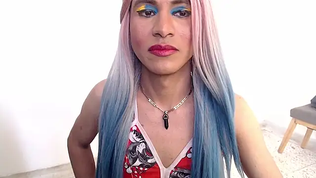 HugeDanex Live Webcam on Stripchat