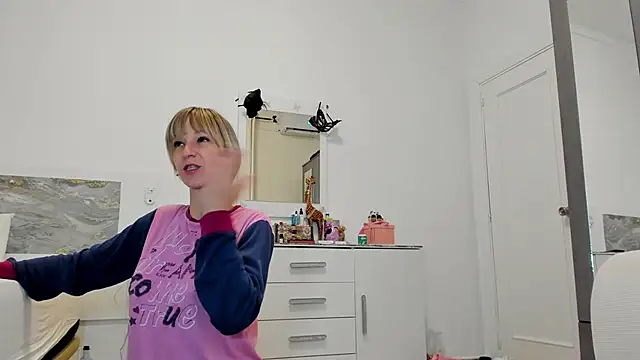 anisialuna_ - Anisialuna_'s free webcam