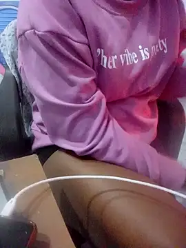 chocopie_girl - Chocopie_Girl's free webcam