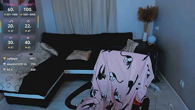 Millie_Vanillies webcam