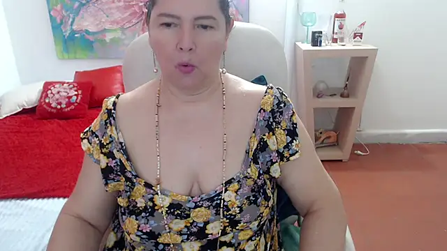 leonela_69 webcam