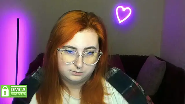 Alicia_love00 webcam