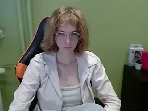 juicypenny - JuicyPenny's free webcam