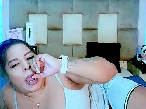 indiantopaz694u webcam