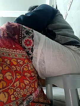 Webcam Model (Hot-Sana2)  is live.Free join now!