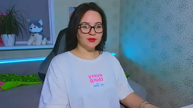 esterlogan - EsterLogan's free webcam