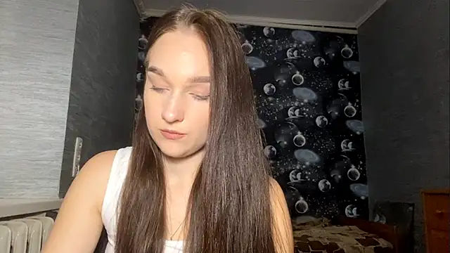 YahairaDuracher webcam