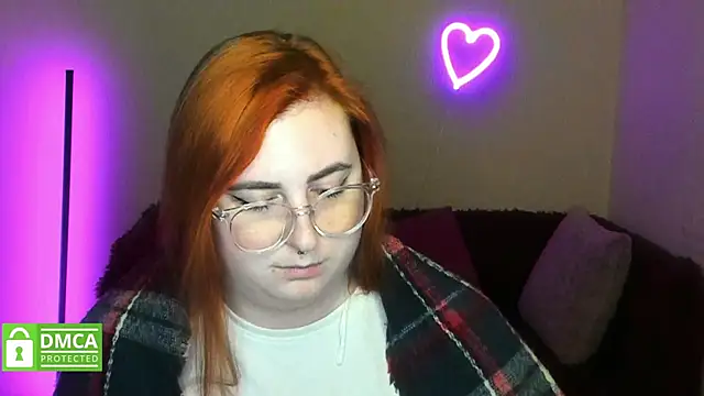 Alicia_love00 webcam