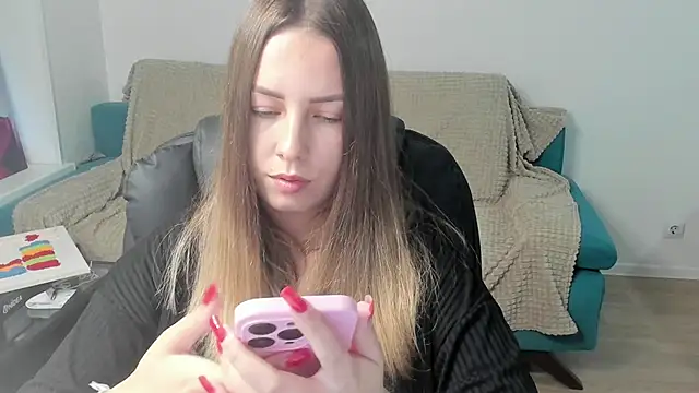 Mia_shy1 webcam