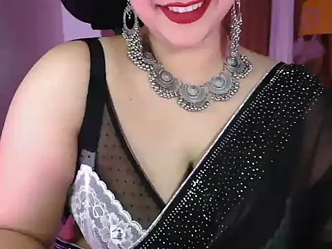 notysuku - NotySuku's free webcam - UK Sex Cams