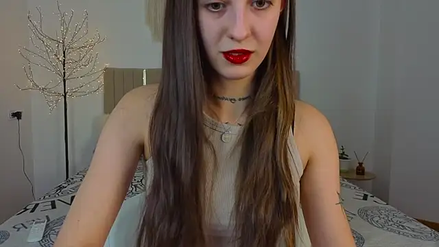 Little_cherryy__ webcam