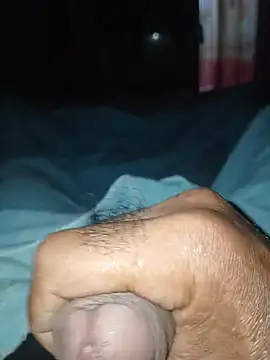 taylorwiiz - TaylorWiiz's free webcam