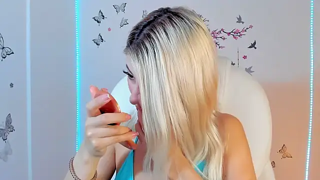 melody_starr - Melody_starr's free webcam