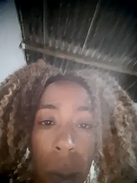 garota10 - Garota10's free webcam