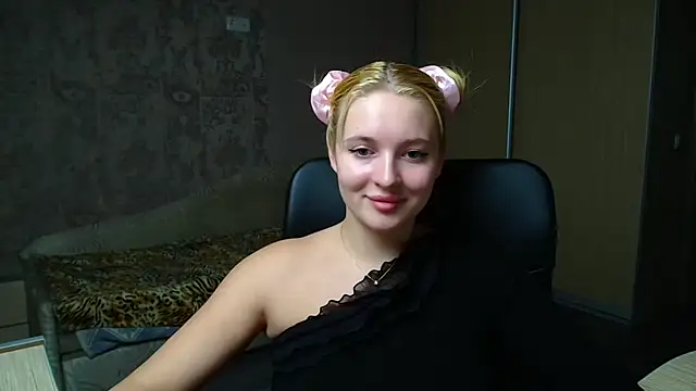 Milka_kiss_ webcam