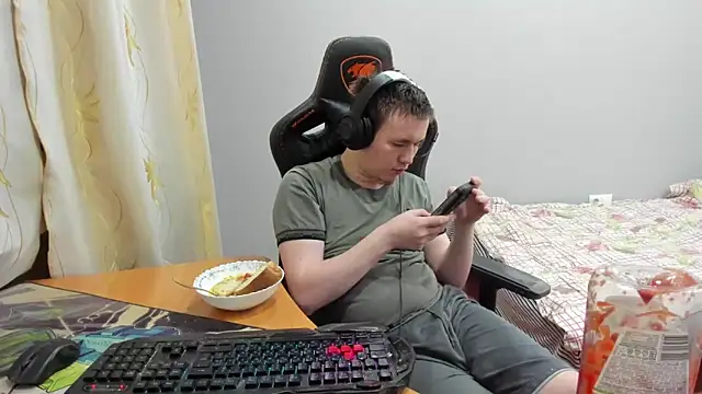 iliaskrislove webcam