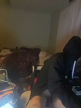 xanderozzz (M young) - Buy two tires for car