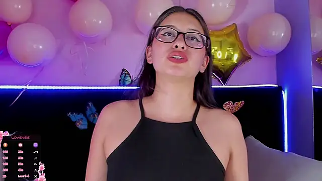 Anastasia_Whitee webcam