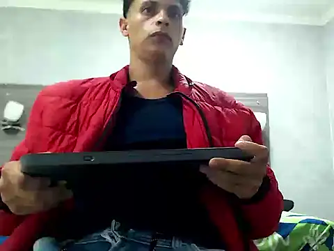 wiltom_ - Wiltom_'s free webcam