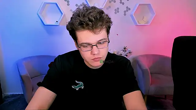 lucas_long_ Live Webcam on Stripchat