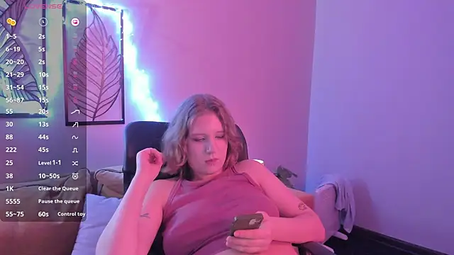 hailey_foxy - Hailey_Foxy's free webcam