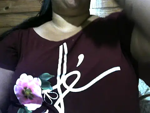 marrentinha34 - MARRENTINHA34's free webcam