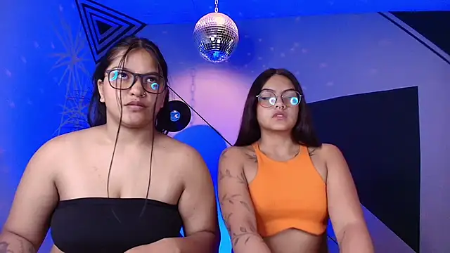 lilith_and_khloe - Lilith_and_Khloe's free webcam