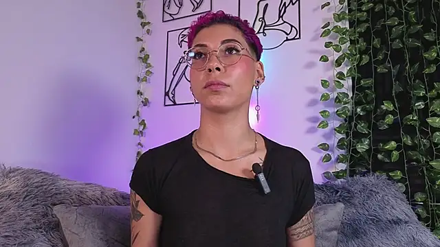 miamorgan_ - MiaMorgan_'s free webcam