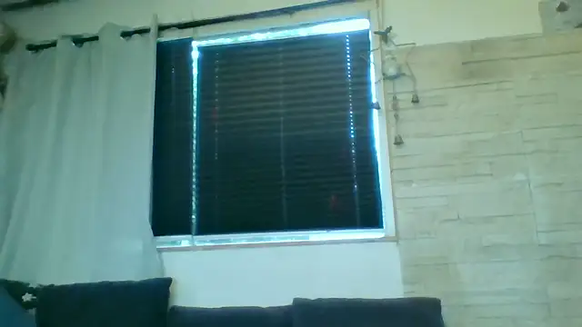 DevilsAngel13 webcam