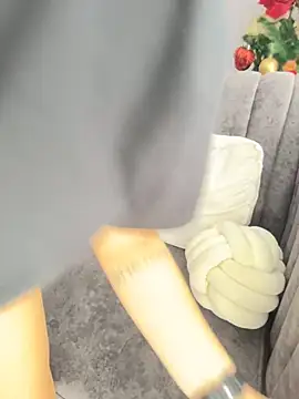 Webcam Model (GabriellaFerrer)  is live.Free join now!