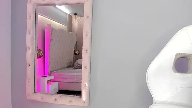 lucii_fer_ - Lucii_fer_'s free webcam - UK Sex Cams